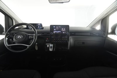 Hyundai Staria 2.2 awd auto (13)