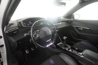 Peugeot 2008 BlueHDi 100 S&S GT Line (9)