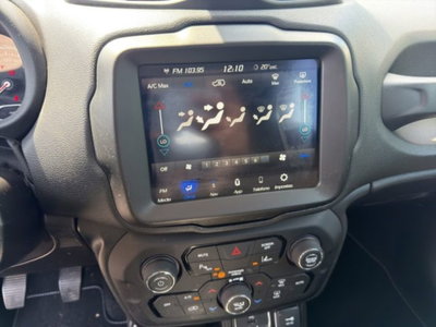 Jeep Renegade 1.6 Mjt 120 CV Limited (17)