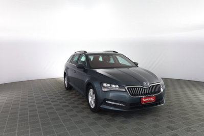 Skoda Superb Station Wagon 1.6 TDI DSG Wagon Ambition (2)