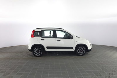 Fiat Panda 1.0 FireFly S&S Hybrid City Cross (3)