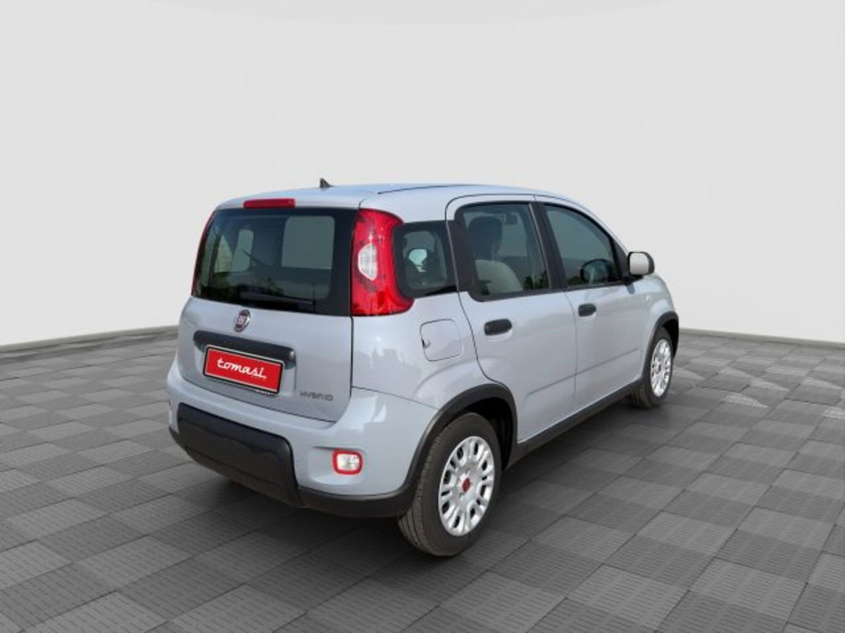 Fiat Panda 1.0 FireFly S&S Hybrid City Cross (5)