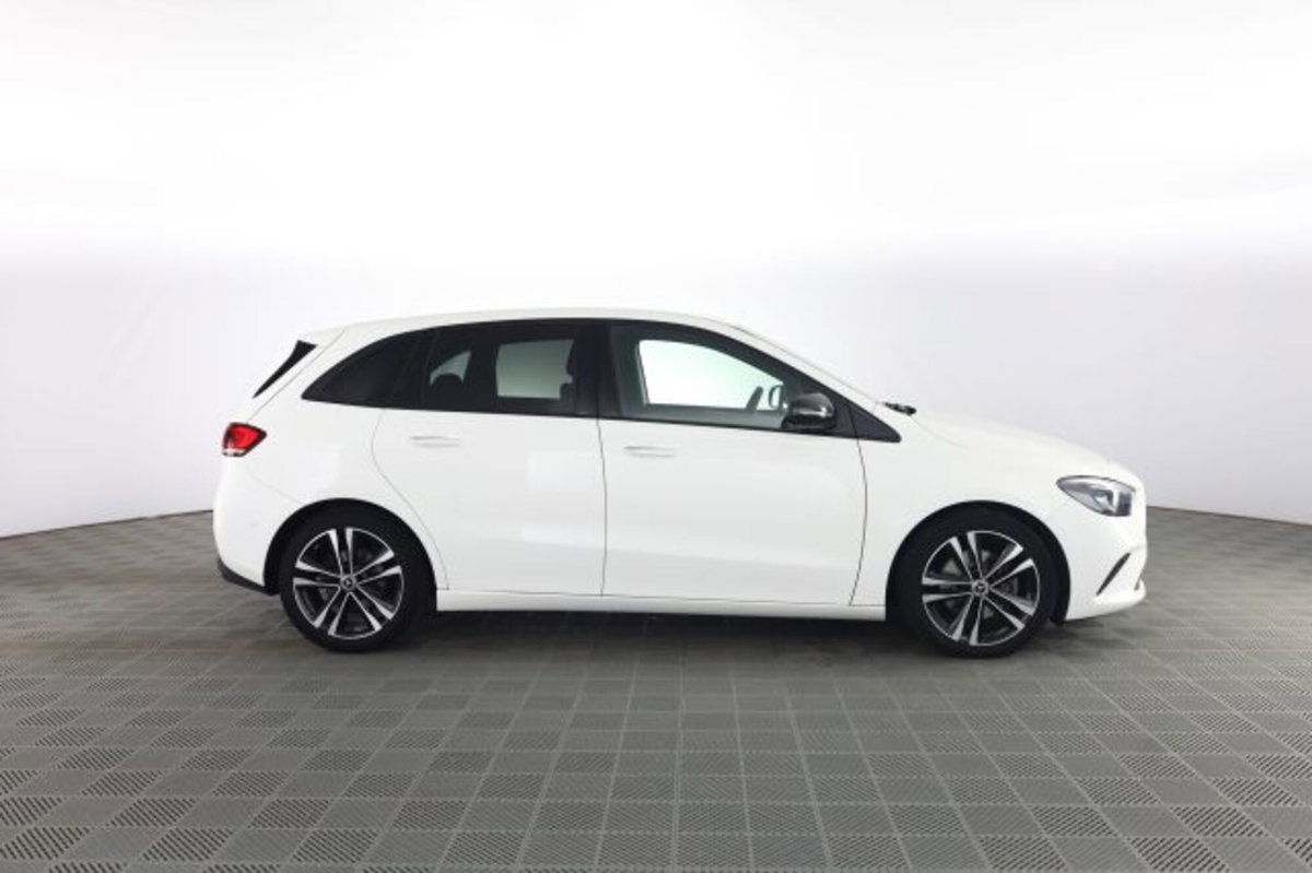 Mercedes-Benz CLA 200 d Sport (3)