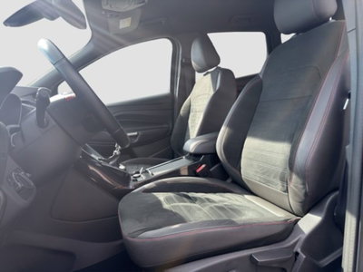 Ford Kuga 1.5 EcoBoost 120 CV S&S 2WD ST-Line (9)