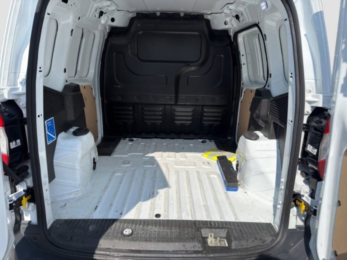 Ford Transit Courier 1.5 TDCi 100CV  Trend (13)