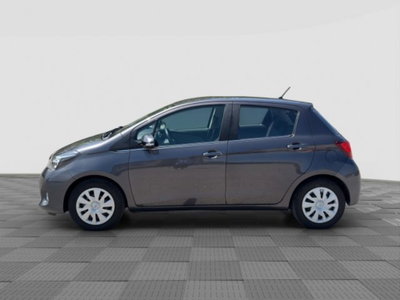 Toyota Yaris 1.0 5 porte (2)