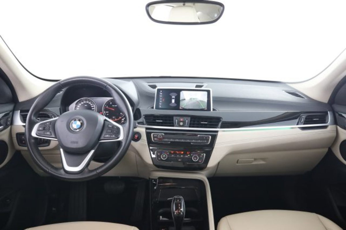 BMW X1 sDrive18d xLine Plus (12)