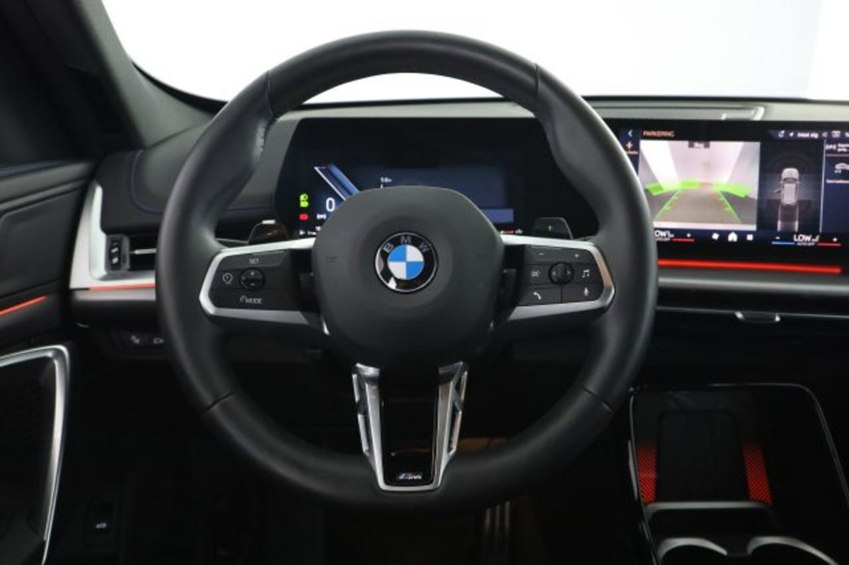 BMW X1 sDrive 18i Msport (5)