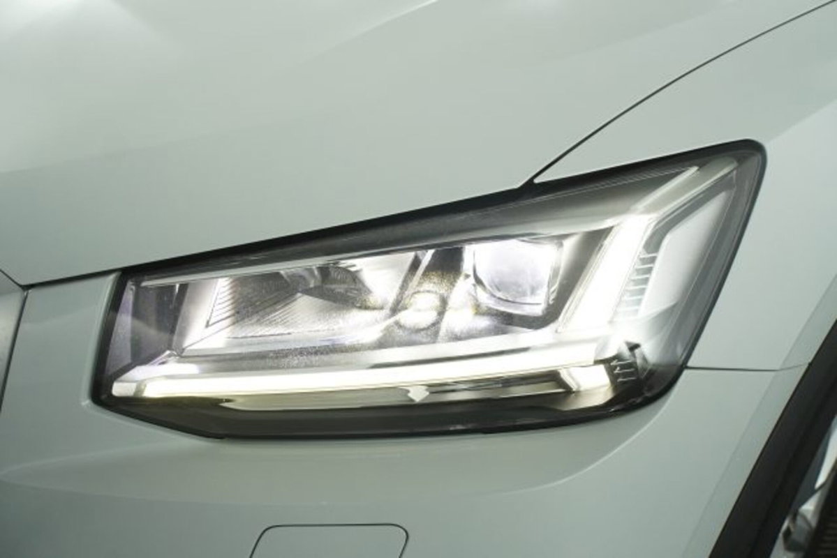 Audi Q2 Q2 30 TDI S tronic Business (15)