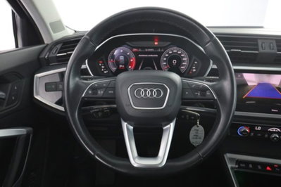 Audi Q3 40 TDI quattro S tronic Business (5)