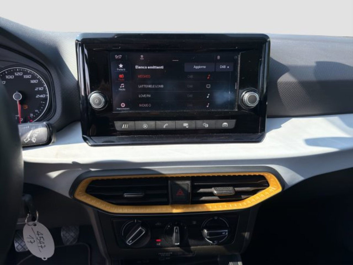 SEAT Ibiza 1.0 mpi Style 80cv (17)