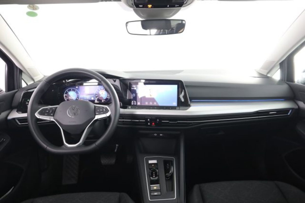 Volkswagen Golf Variant 2.0 TDI SCR DSG Life (4)