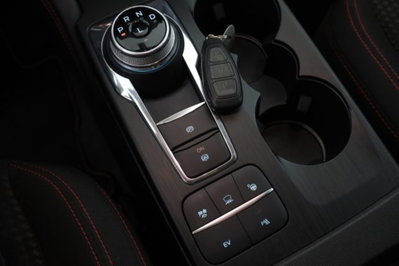 Ford Kuga 2.5 Plug In Hybrid 225 CV CVT 2WD ST-Line (14)