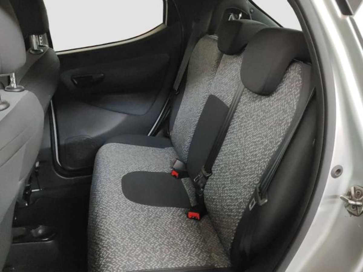 Lancia Ypsilon 1.2 69 CV 5 porte S&S Elefantino Blu (15)