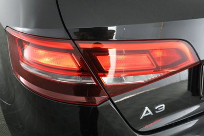 Audi A3 Sportback 2.0 TDI S tronic Business (10)