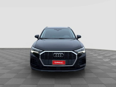 Audi Q3 35 TDI quattro S tronic Business (8)