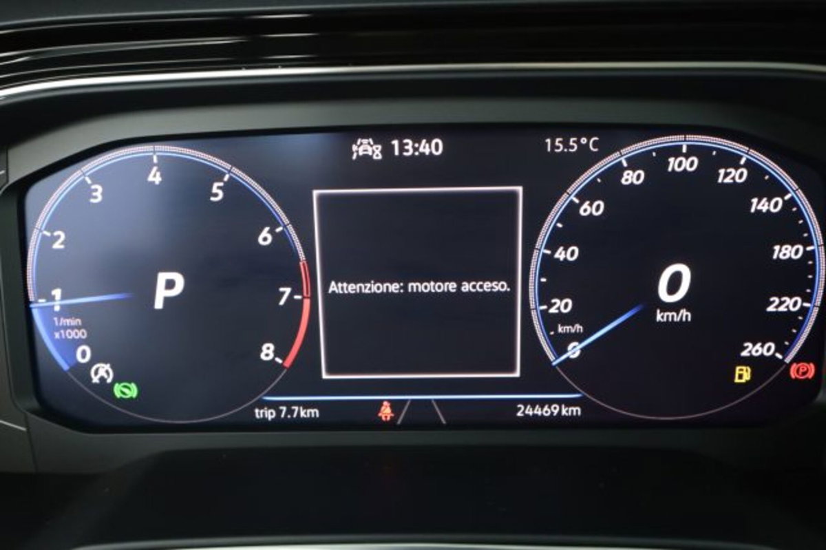 Volkswagen Taigo 1.0 TSI 110 CV DSG R-Line (7)
