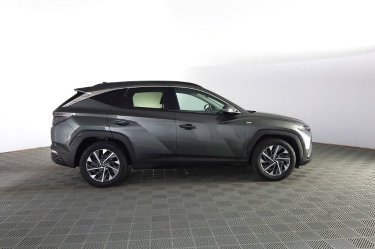 Hyundai Tucson 1.6 crdi 48V Xline 2wd imt (3)