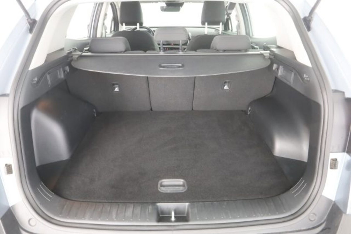 Kia Sportage 1.6 crdi mhev Business dct (6)
