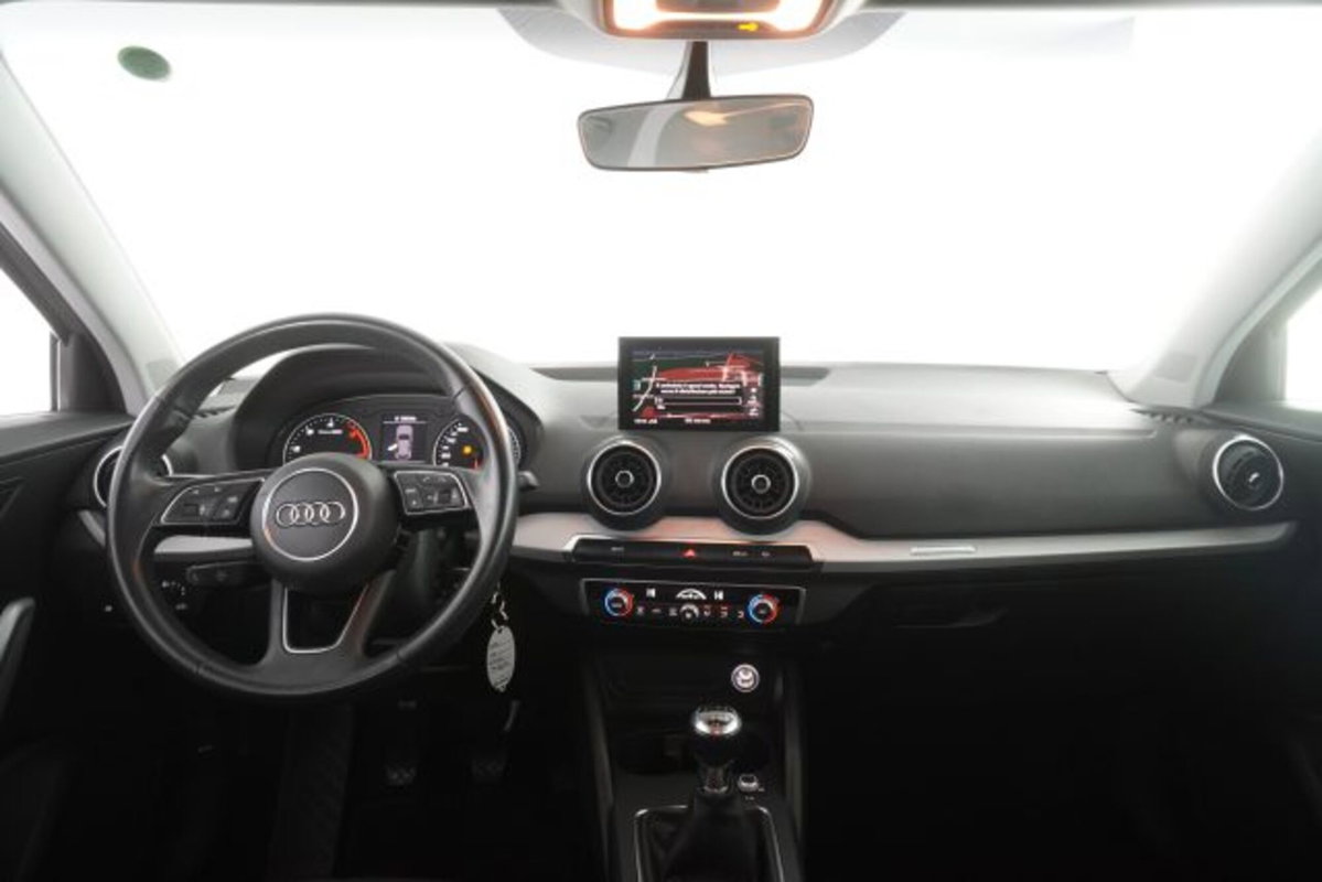 Audi Q2 Q2 30 TDI Business (12)