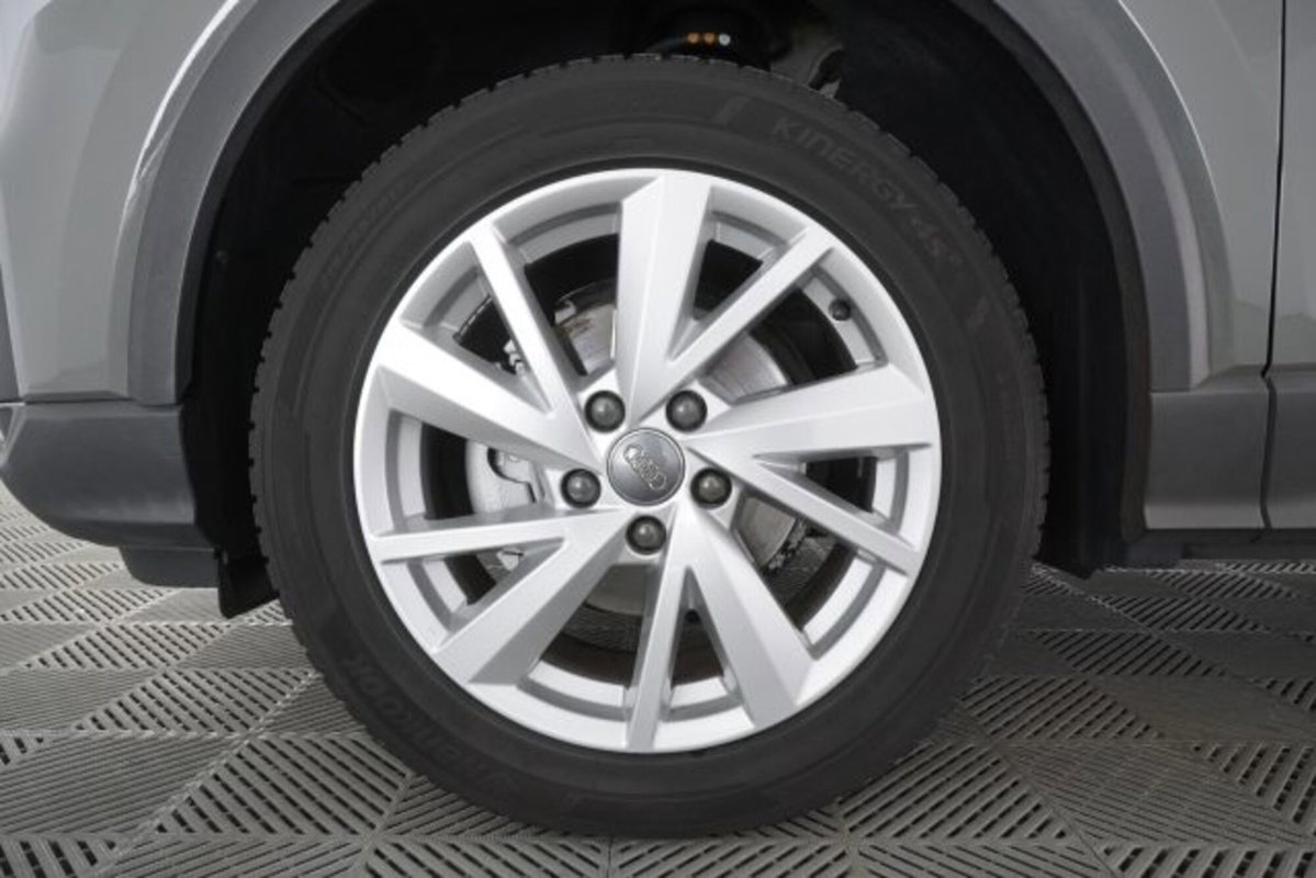 Audi Q2 Q2 30 TDI Business (16)