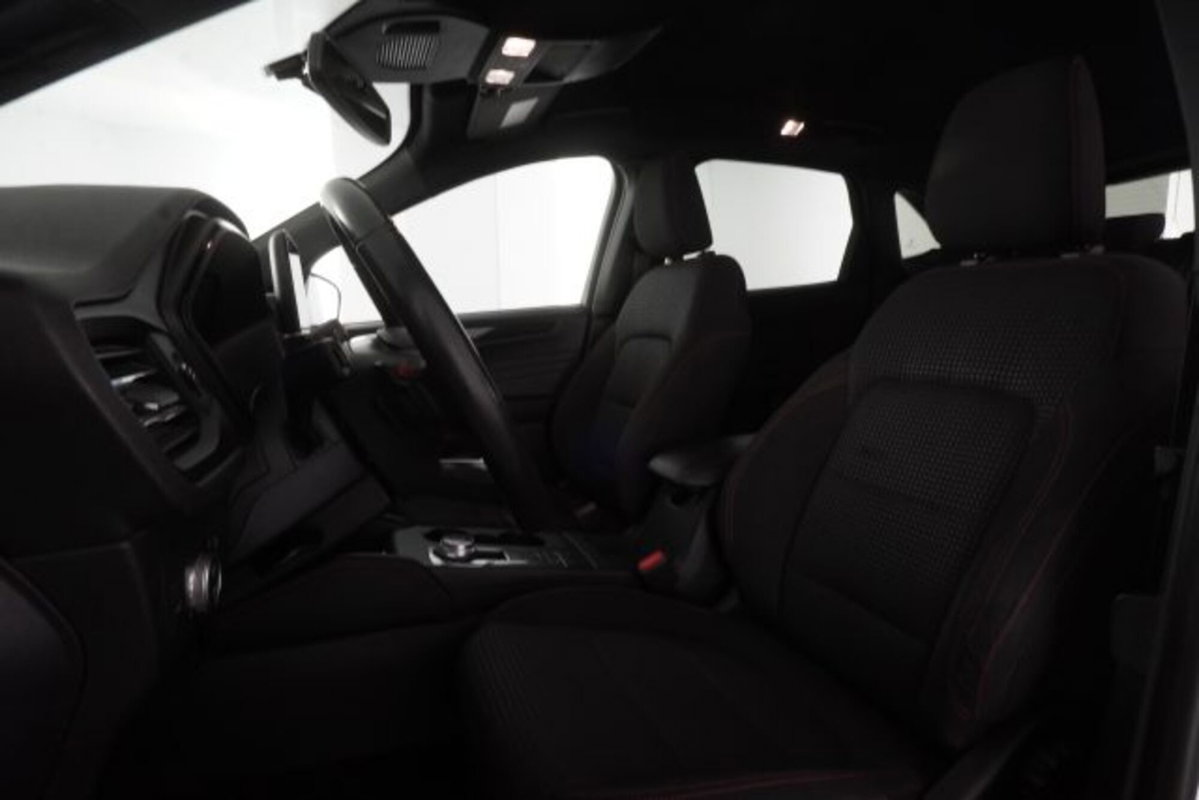 Ford Kuga 1.5 EcoBlue 120 CV 2WD ST-Line (2)