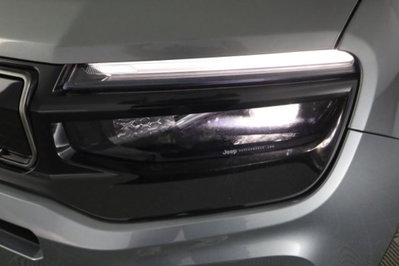 Jeep Avenger 1.2 turbo Summit fwd 100cv (9)