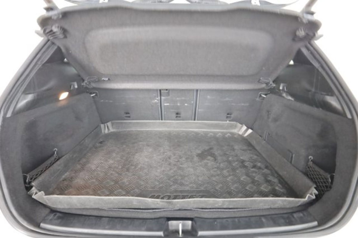 Mercedes-Benz CLA Shooting Brake 200 d Automatic Shooting Brake Sport (6)