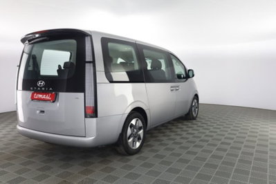 Hyundai Staria 2.2 awd auto (4)