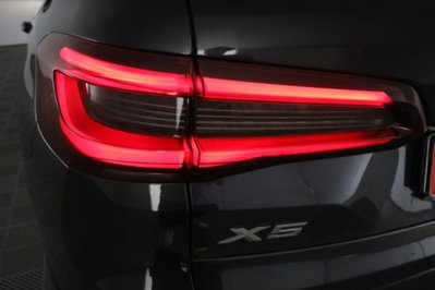 BMW X5 xDrive30d 48V Business (10)