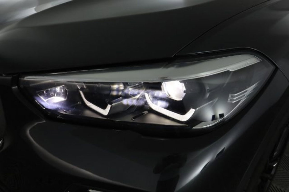 BMW X5 xDrive30d 48V Business (9)