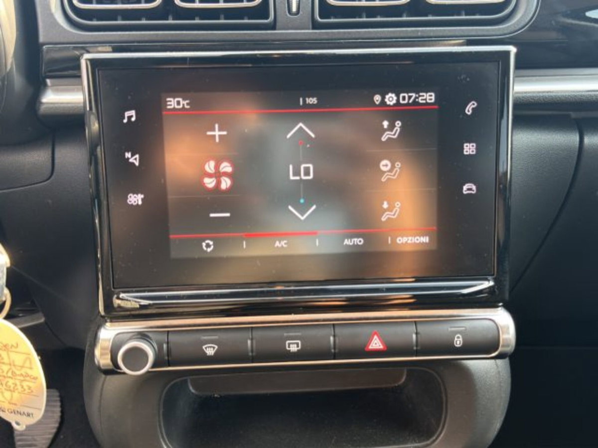 Citroen C3 PureTech 83 S&S Shine (17)