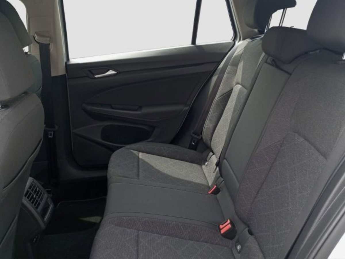 Volkswagen Golf Variant 2.0 TDI SCR DSG Life (10)