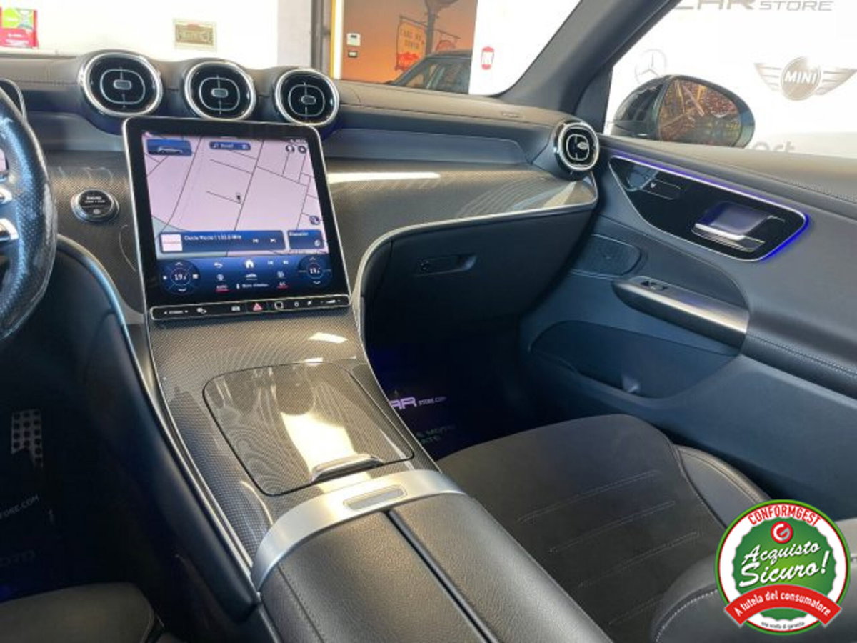 Mercedes-Benz GLC SUV 220 d AMG Line Premium Plus 4matic auto (17)