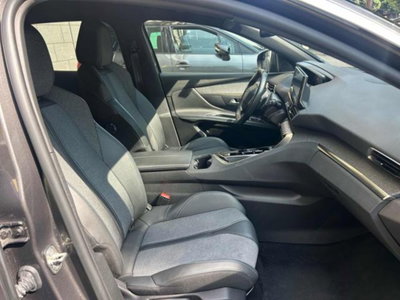 Peugeot 3008 BlueHDi 130 S&S EAT8 Allure Pack (9)