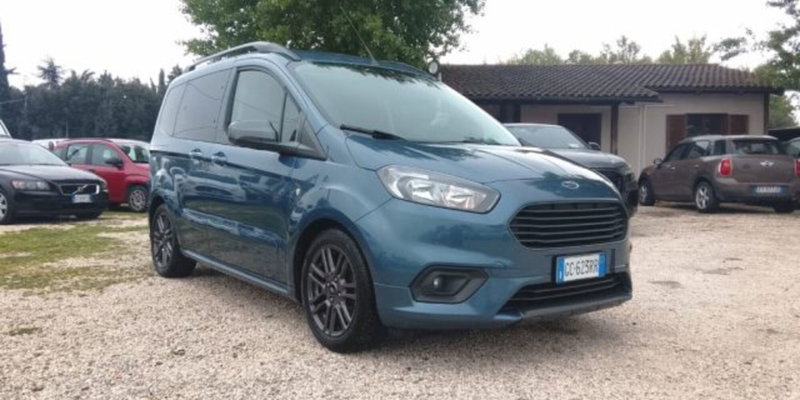 Ford Tourneo Courier 1.5 TDCI 100 CV Plus