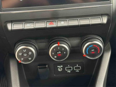 Renault Clio SCe 65 CV 5 porte Life (17)