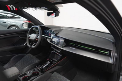 Audi RS 3 Sportback 2.5 tfsi quattro s-tronic (10)