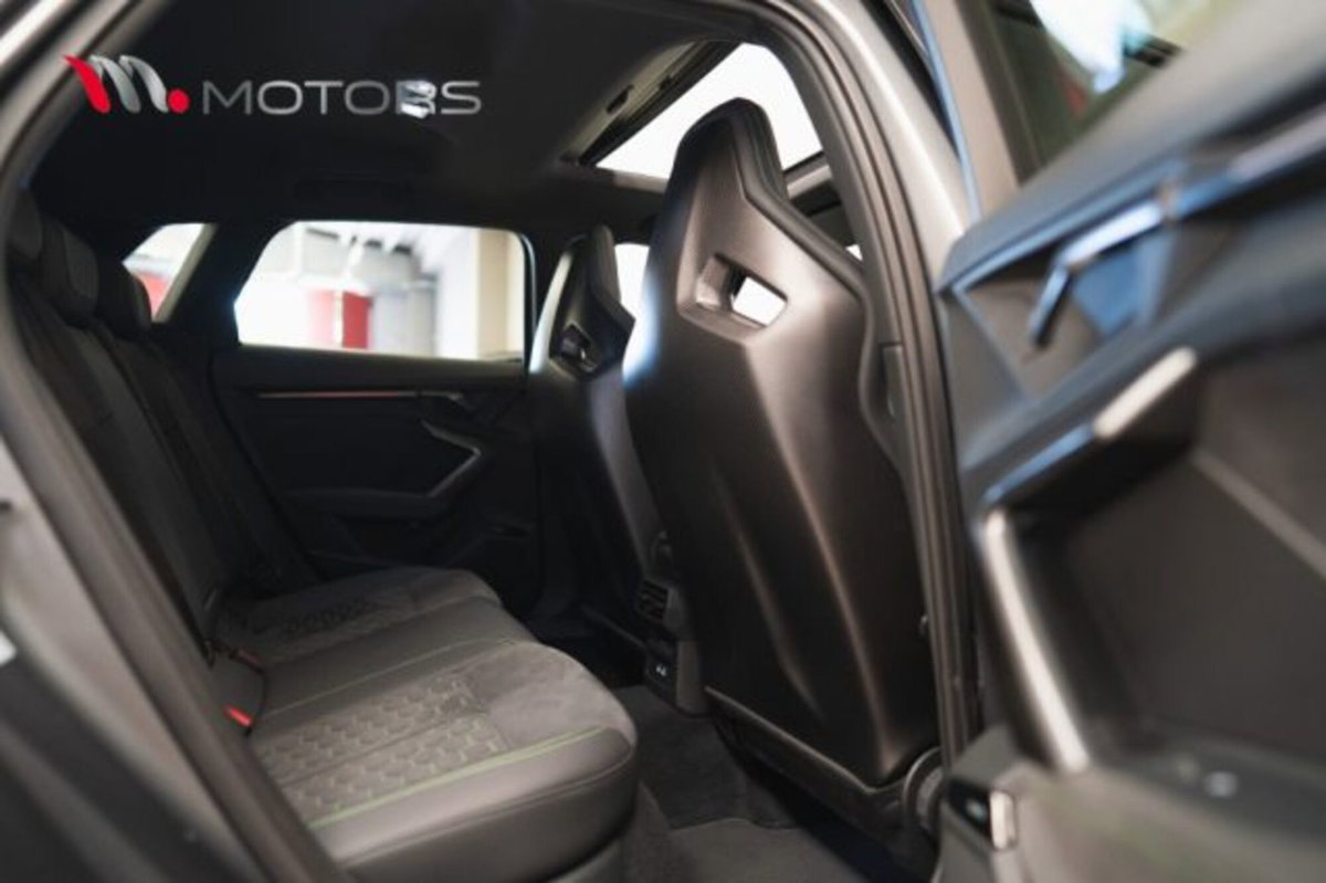 Audi RS 3 Sportback 2.5 tfsi quattro s-tronic (12)
