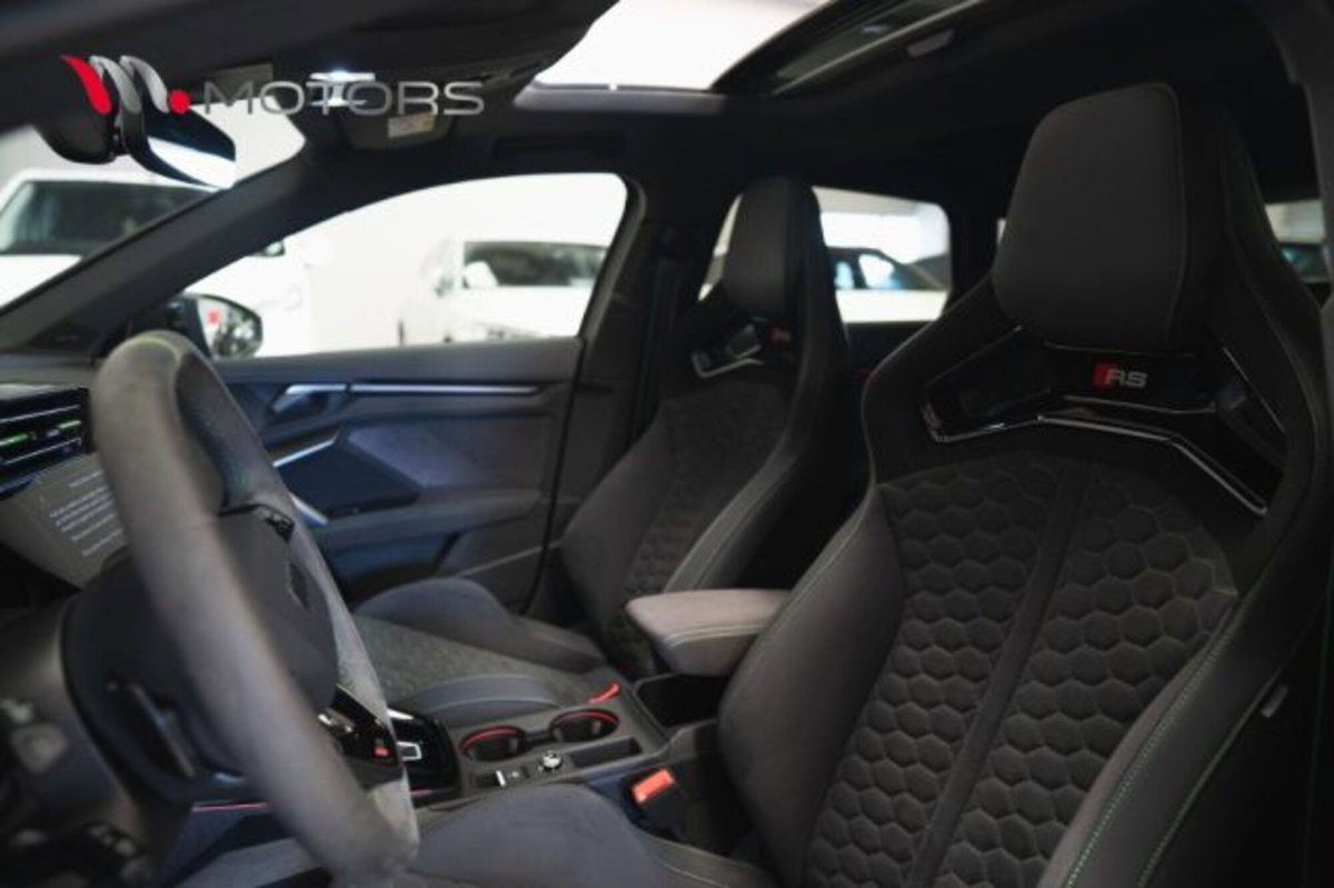 Audi RS 3 Sportback 2.5 tfsi quattro s-tronic (9)