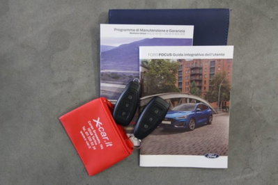 Ford Focus Station Wagon 1.0 EcoBoost Hybrid 125 CV SW ST-Line (18)