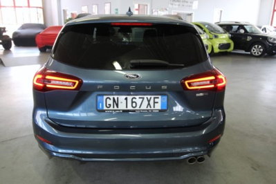 Ford Focus Station Wagon 1.0 EcoBoost Hybrid 125 CV SW ST-Line (6)