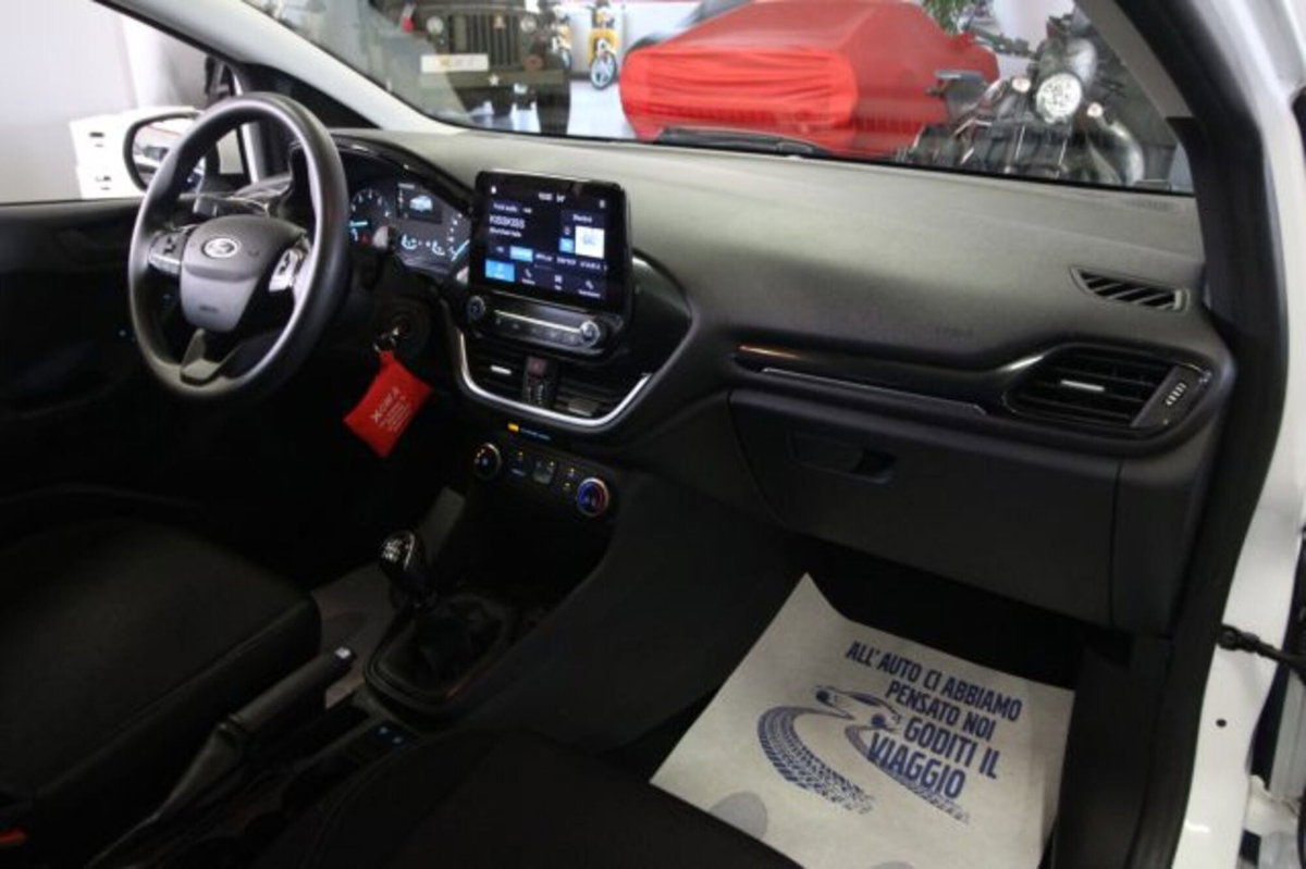 Ford Fiesta 1.0 MHEV 125 CV 3 porte  Trend (10)