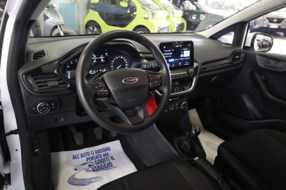 Ford Fiesta 1.0 MHEV 125 CV 3 porte  Trend (7)