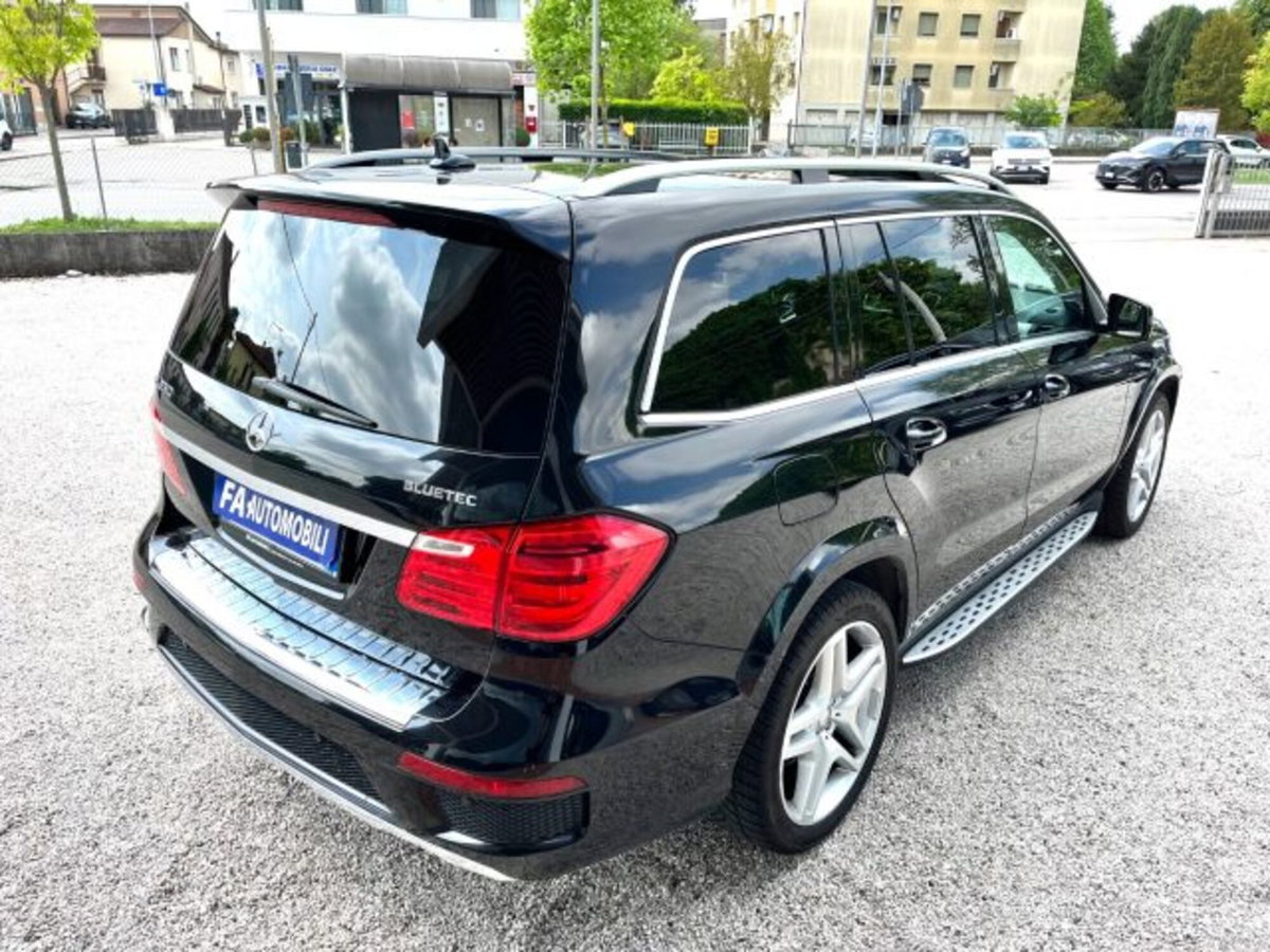 Mercedes-Benz GL 350 BlueTEC 4matic Premium (13)