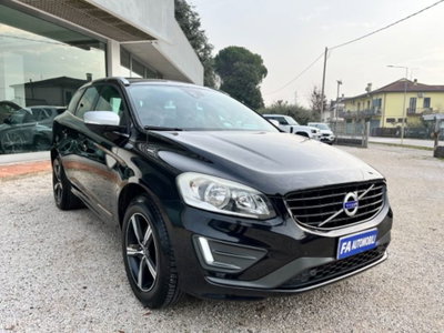 Volvo XC60 D3 Geartronic R-design (4)