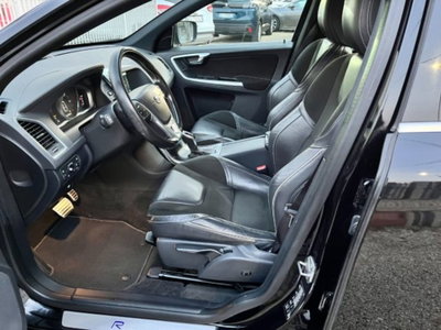 Volvo XC60 D3 Geartronic R-design (5)