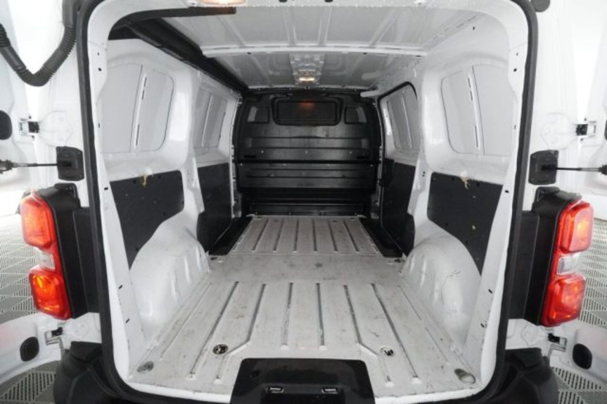 Fiat Scudo Furgone ce 1.5 bluehdi 120cv L3H1 (4)