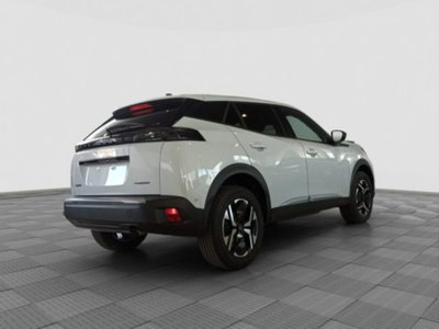 Peugeot 2008 1.2 hybrid Allure 110cv e-dcs6 (5)