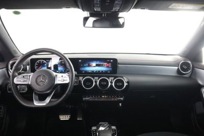 Mercedes-Benz CLA 180 d Automatic Premium (4)